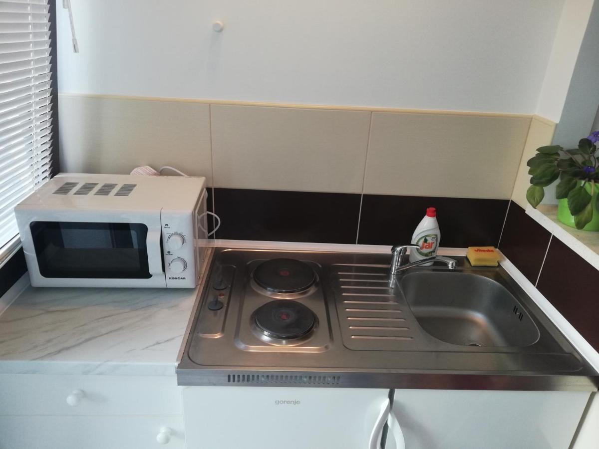 Lana Appartement Goveđari Buitenkant foto