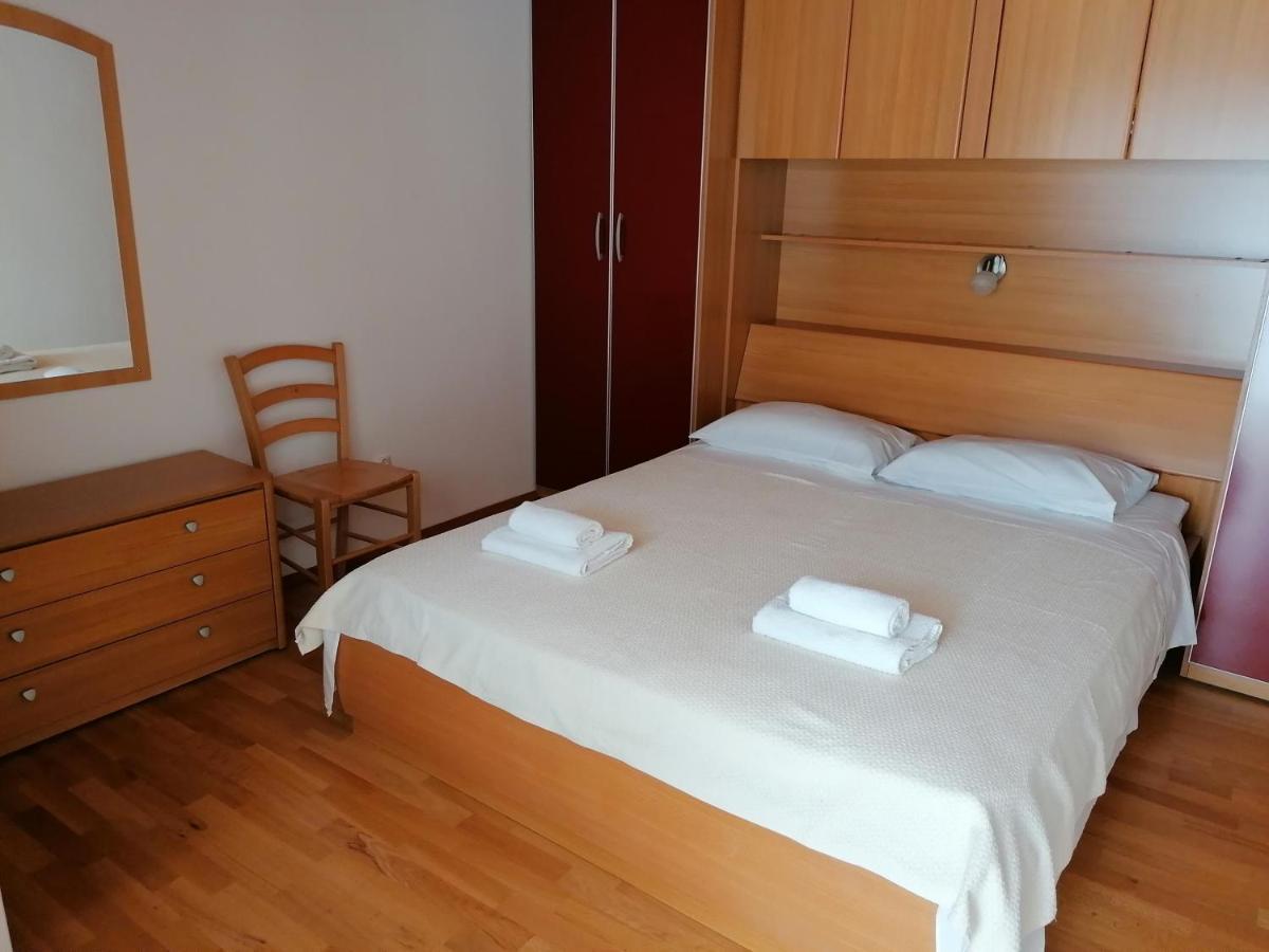 Lana Appartement Goveđari Buitenkant foto